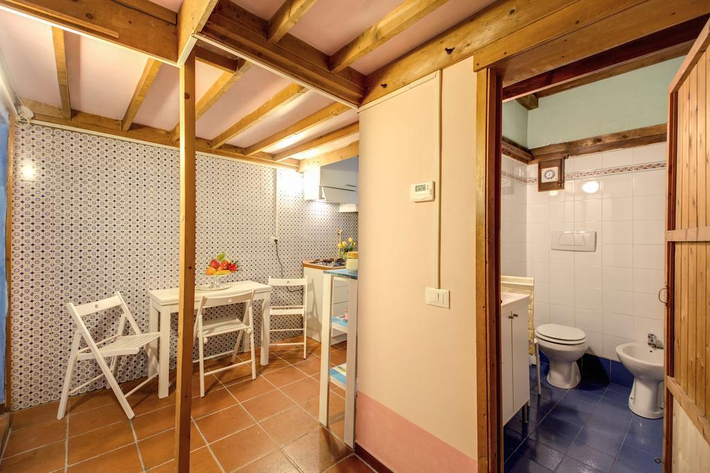 דירות רומא Casa Savelli מראה חיצוני תמונה